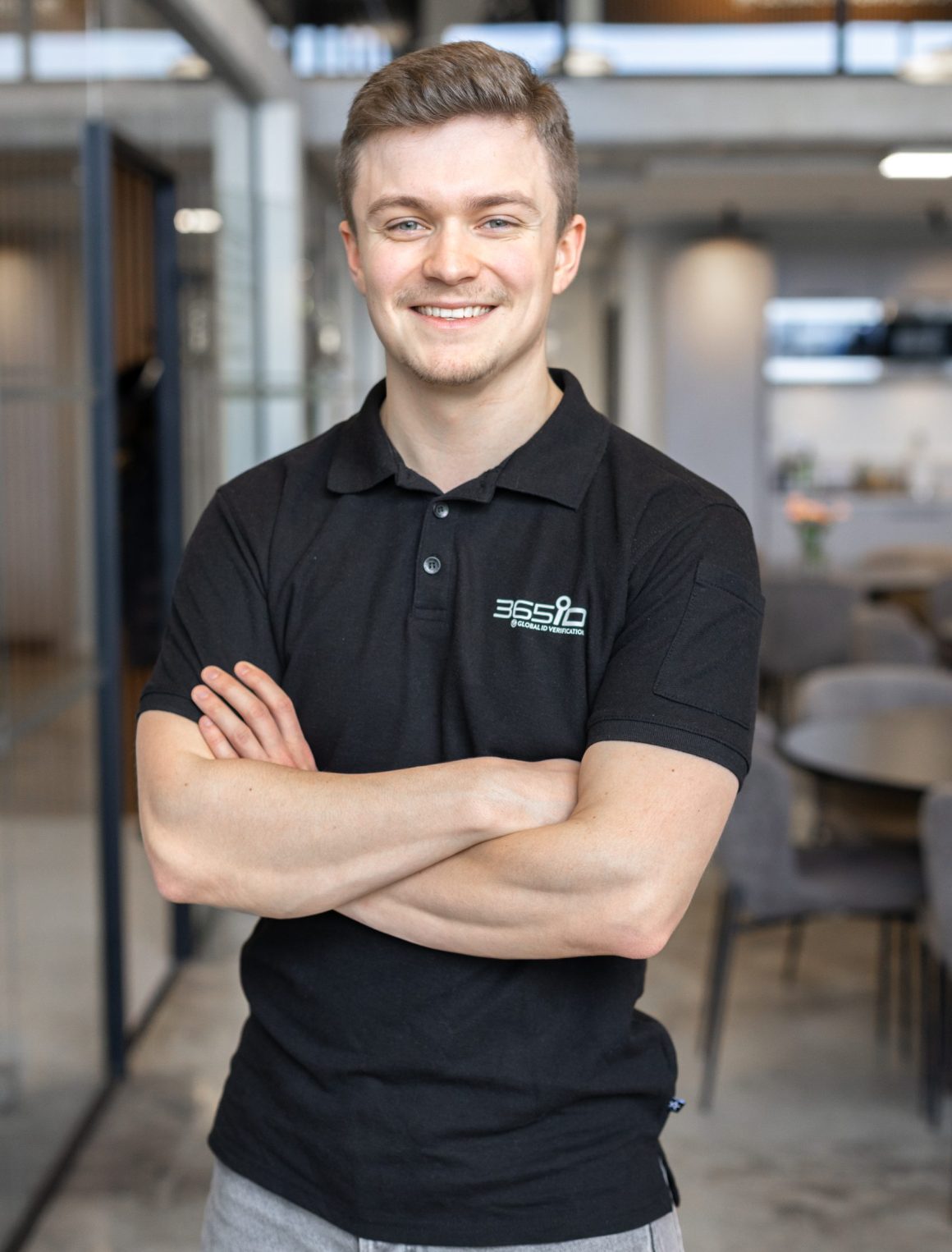 Porträtt Joel Persson 365id